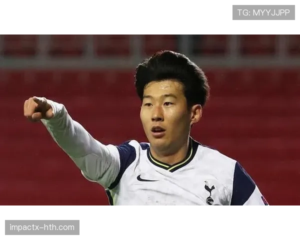 安特卫普进攻套路引爆战术革新,精彩表现助球队缔造高光时刻 安特卫普进攻套路引爆战术革新,精彩表现助球队缔造高光时刻